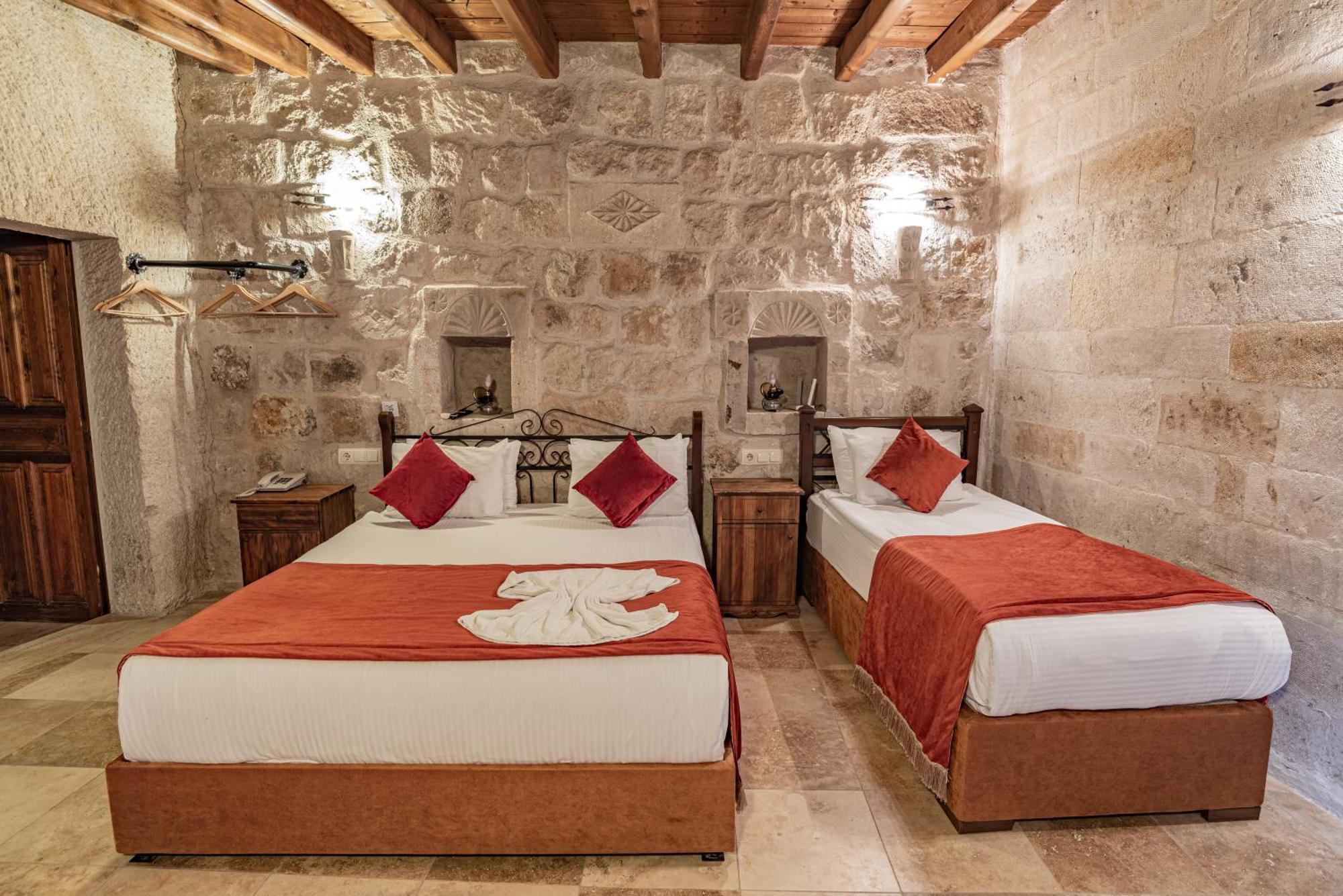 Dervish Cave House & Restaurant Goreme